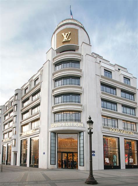 boutique louis vuitton champs elysee|Louis Vuitton paris appointments.